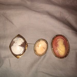 Set of 3 cameos’